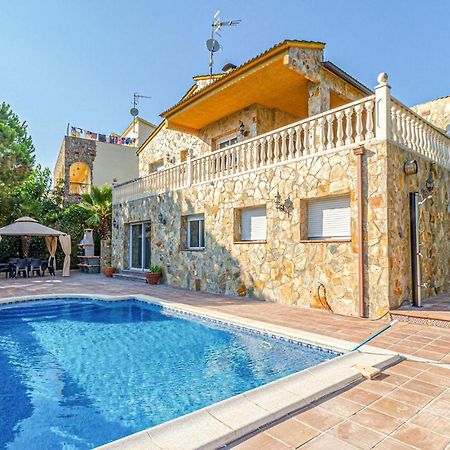 Stunning Home In بالافولس المظهر الخارجي الصورة