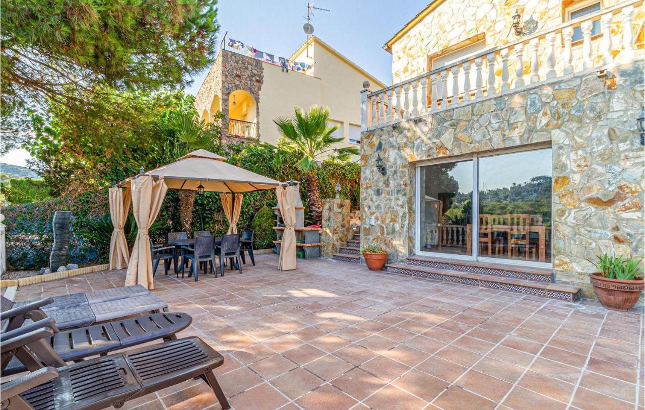 Stunning Home In بالافولس المظهر الخارجي الصورة