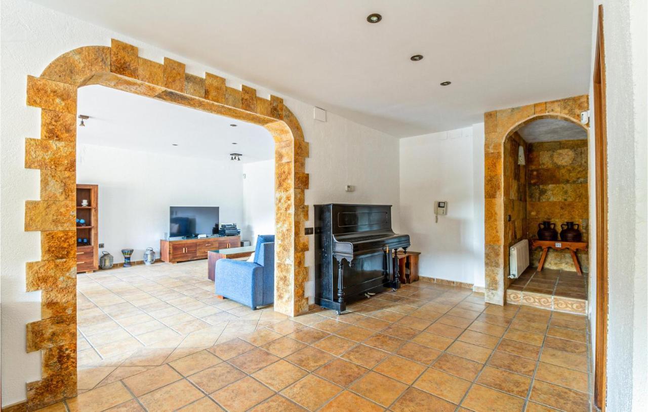 Stunning Home In بالافولس المظهر الخارجي الصورة